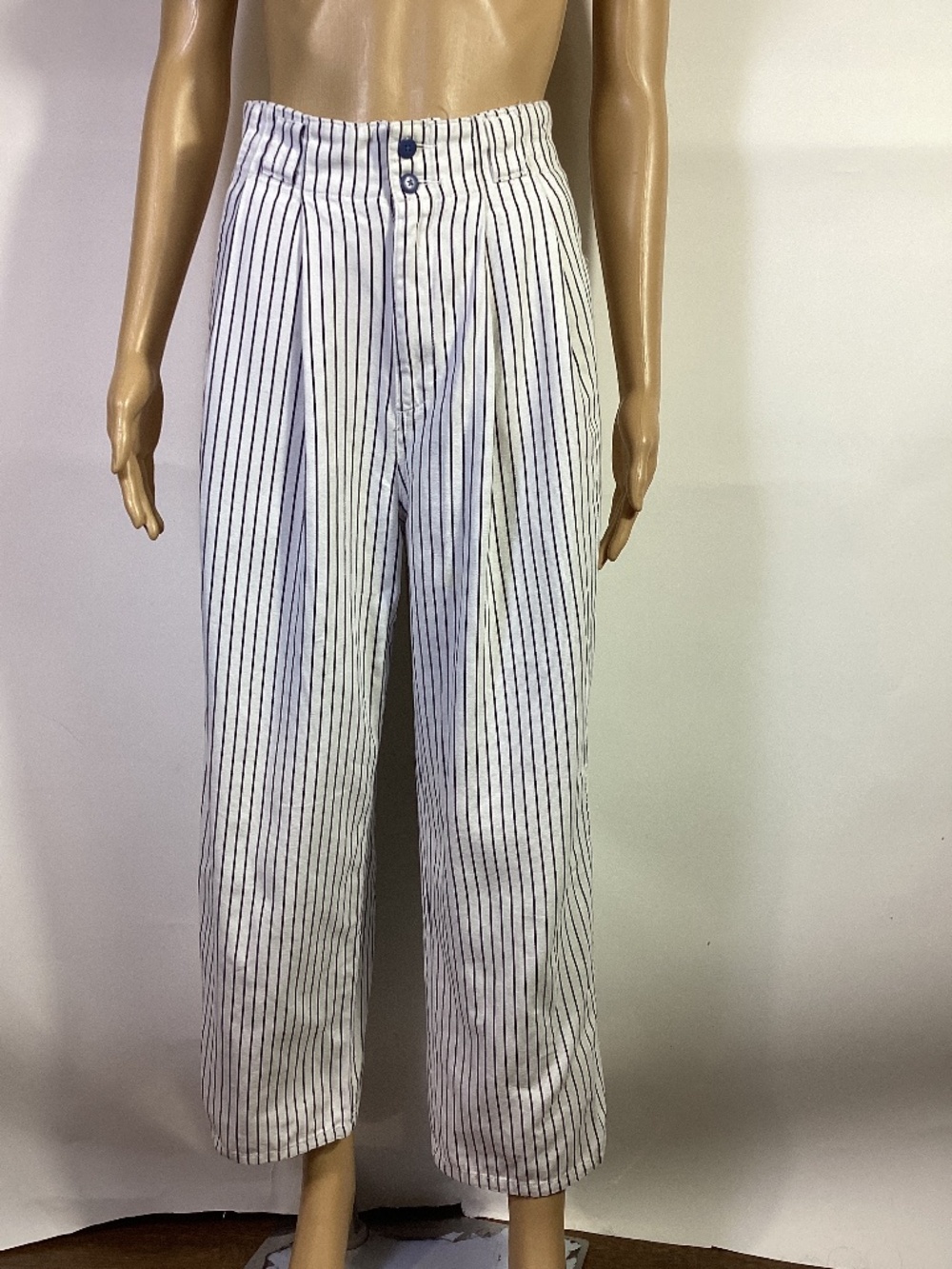 Urban Outfitters UA Mack Striped Hi Rise Pleat Front Pants Sz 0